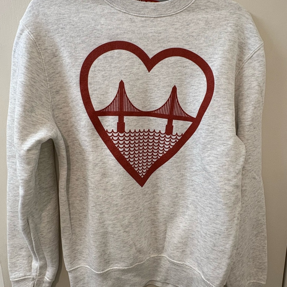 Culk Gray Sweatshirt with Red Heart Bridge Design